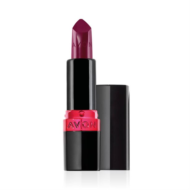 Rossetto Ultra Creamy nel colore Carnation 56, con finish cremoso e vellutato che dona un colore intenso e luminoso alle labbra. - 20 | Avon