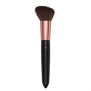 Pennello angolato per blush 102