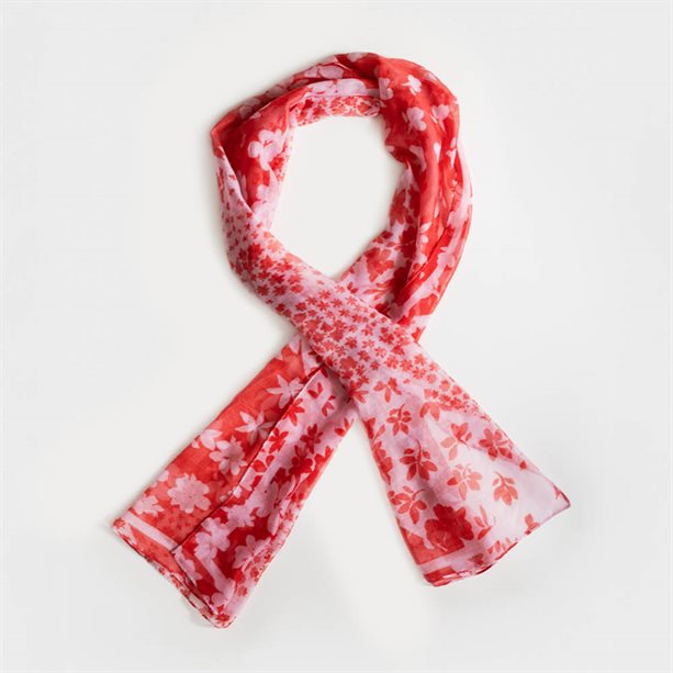Sciarpa Chloe in voile di poliestere con stampa floreale Avon rossa e rosa, accessorio leggero e raffinato per ogni occasione. - 31 | Avon