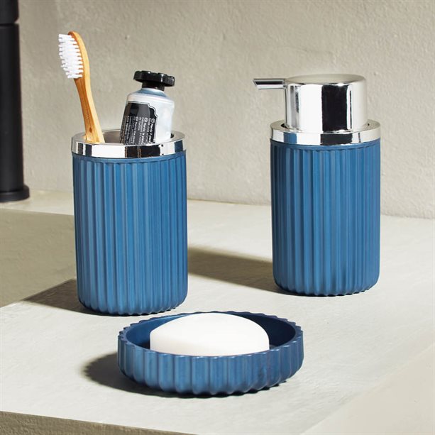 Avon Set Accessori Bagno
